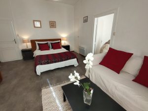 img20230419170350 300x225